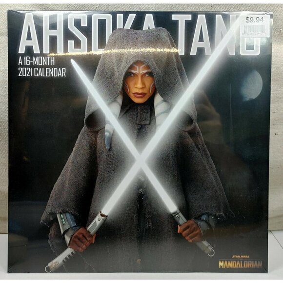 Star Wars The Mandalorian Ahsoka Tano Disney Lucasfilm 2021 Wall Calendar - Picture 1 of 8